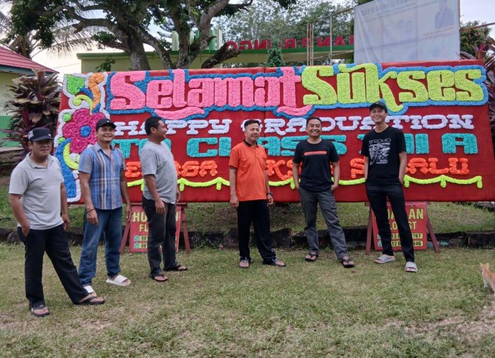Panitia Perpisahan Matangkan Persiapan, Acara Perpisahan Kelas XII Siap Digelar Besok Pagi Panitia Perpisahan Matangkan Persiapan, Acara Perpisahan Kelas XII Siap Digelar Besok Pagi