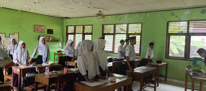 Seluruh Warga MTsN 2 Bungo Ikuti Pembacaan Naskah Pancasila Serentak Seluruh Warga MTsN 2 Bungo Ikuti Pembacaan Naskah Pancasila Serentak