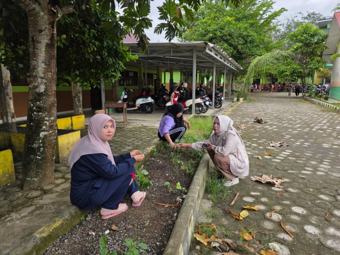 MTsN 1 Bungo Gelar Goro Akbar, Bangun Kebersamaan dan Cinta Lingkungan MTsN 1 Bungo Gelar Goro Akbar, Bangun Kebersamaan dan Cinta Lingkungan