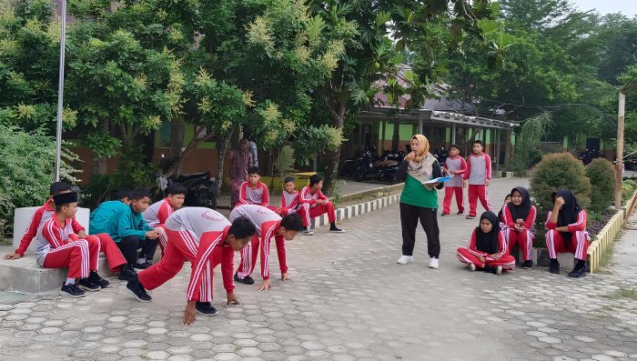 Kelas VIIA MTsN 1 Bungo Semangat Belajar Lari Sprint, Wujudkan Men Sana In Corpore Sano