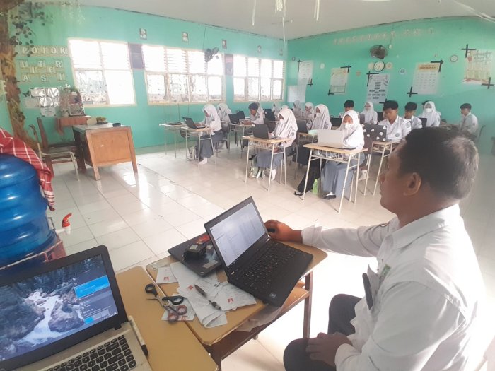 Suratno Ingatkan Siswa MAN 1 Muaro Jambi Siapkan TKA, Nilainya Perlu Diperhatikan untuk SNBP 2027 Suratno Ingatkan Siswa MAN 1 Muaro Jambi Siapkan TKA, Nilainya Perlu Diperhatikan untuk SNBP 2027