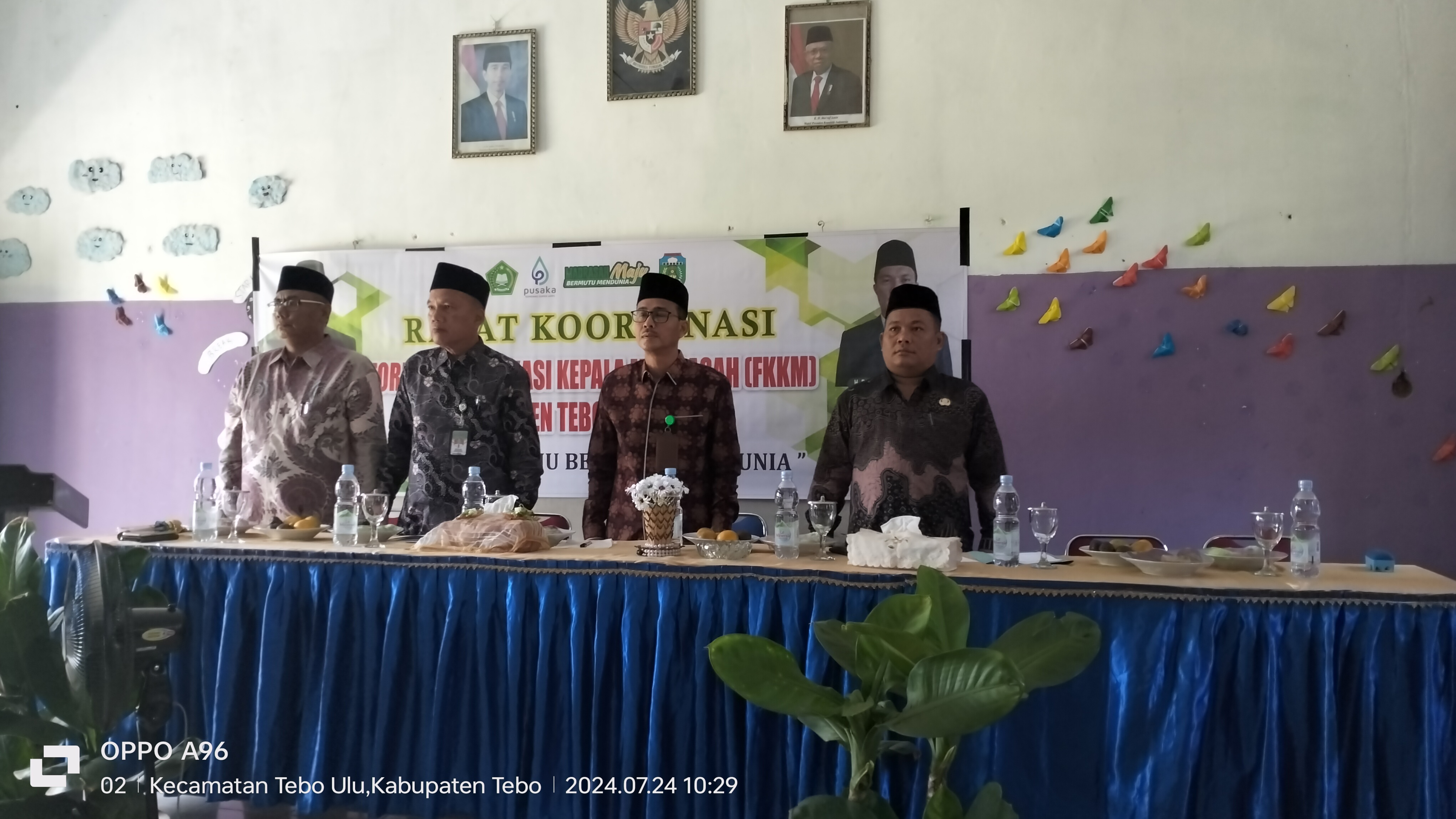 RAKOR FORUM KOMUNIKASI KEPALA MADRASAH 2024 BAHAS TENTANG KMA 450 TAHUN 2024 RAKOR FORUM KOMUNIKASI KEPALA MADRASAH 2024 BAHAS TENTANG KMA 450 TAHUN 2024