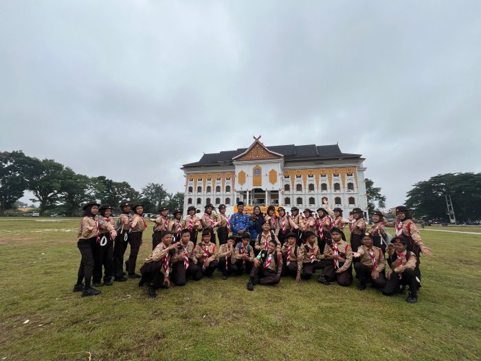 Anggota Pramuka Gudep 063-064 Ikuti Upacara Sumpah Pemuda Di Lapangan Kantor Bupati Merangin Anggota Pramuka Gudep 063-064 Ikuti Upacara Sumpah Pemuda Di Lapangan Kantor Bupati Merangin