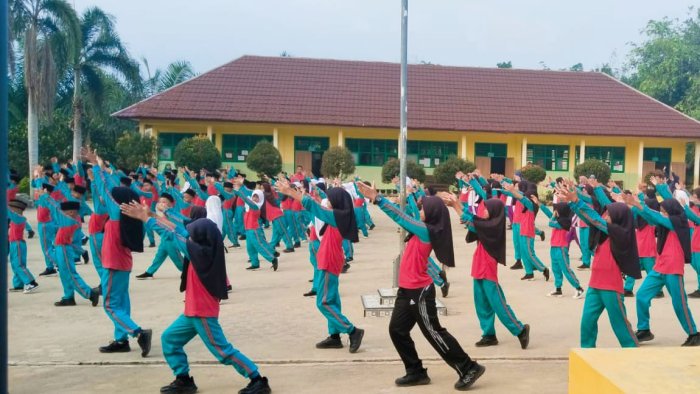 Senam Sabtu Pagi MIN 4 Tebo Jadi Pembiasaan Paling Dinanti