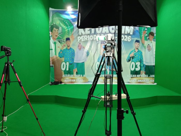Podcast MAN 2 Kota Jambi Kembali Tayang, Angkat Sosok Ketua OSIM Baru