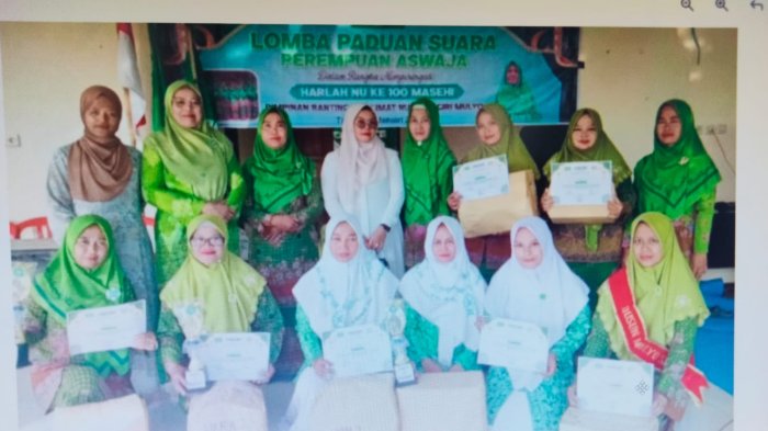 Ibu Nurhamidah Simanjuntak, S.Pd.I, Guru MIN 3 Tebo, Jadi Juri Lomba Paduan Suara Perempuan Aswaja