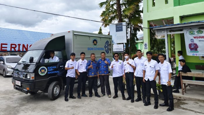 Hari Pertama MBG di MAN 1 Kerinci: Awali Langkah Menuju Madrasah Berprestasi dan Berkarakter Hari Pertama MBG di MAN 1 Kerinci: Awali Langkah Menuju Madrasah Berprestasi dan Berkarakter