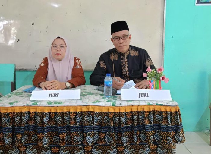 Bapak H. Mahyudin, M.Pd.I dan Ibu Hj. Nurhadisma, S.Ag Jadi Juri Lomba Sholat Jenazah MAN 2 Bungo Semarakkan Isra Mi'raj Nabi Muhammad SAW Bapak H. Mahyudin, M.Pd.I dan Ibu Hj. Nurhadisma, S.Ag Jadi Juri Lomba Sholat Jenazah MAN 2 Bungo Semarakkan Isra Mi'raj Nabi Muhammad SAW