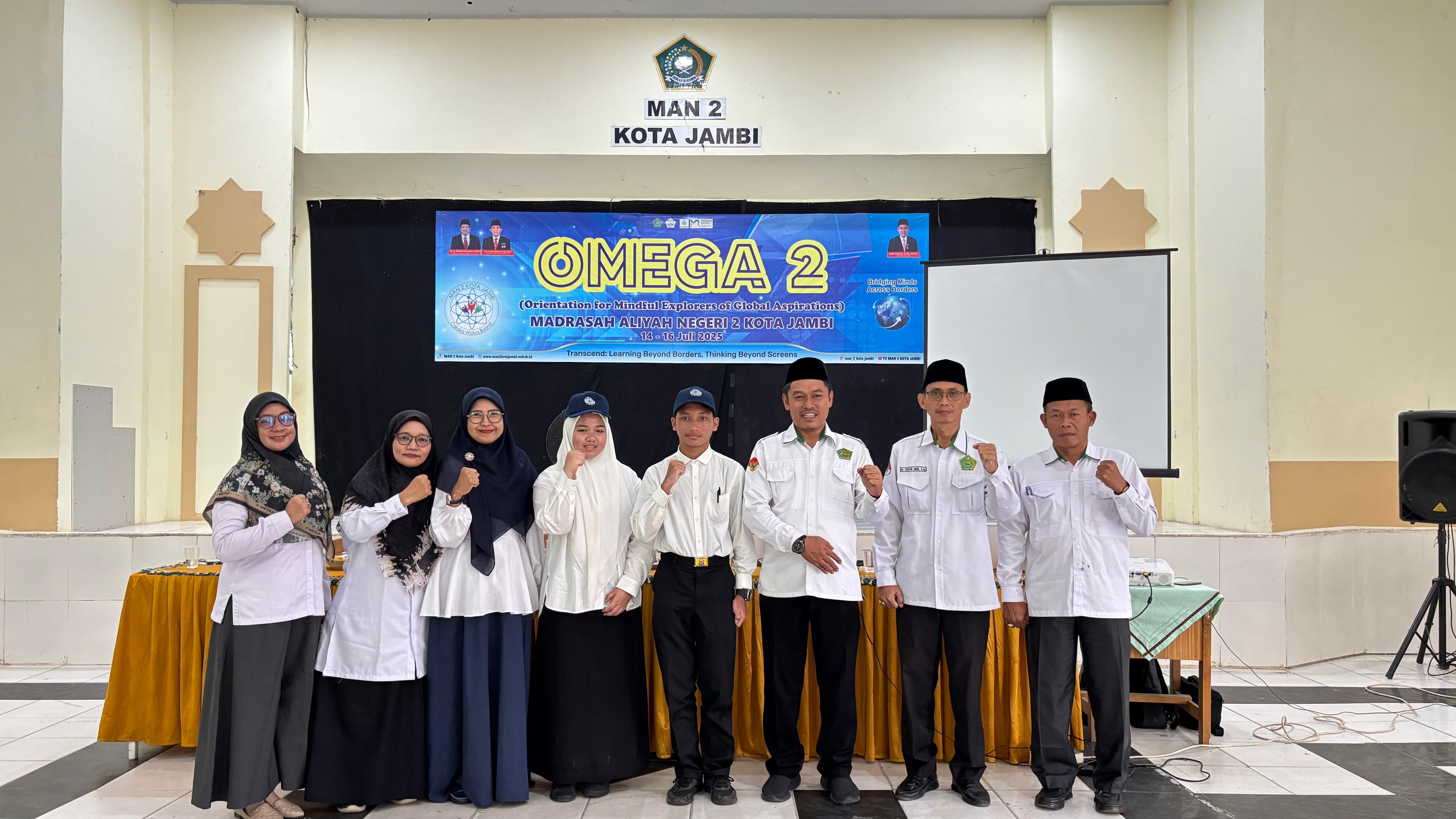 MAN 2 Kota Jambi Gelar OMEGA 2: Orientasi Bagi Siswa Kelas Global MAN 2 Kota Jambi Gelar OMEGA 2: Orientasi Bagi Siswa Kelas Global