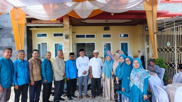 Semangat Ibadah dan Kebersamaan Jadi Motivasi Keluarga Besar MAN 1 Kerinci Semangat Ibadah dan Kebersamaan Jadi Motivasi Keluarga Besar MAN 1 Kerinci