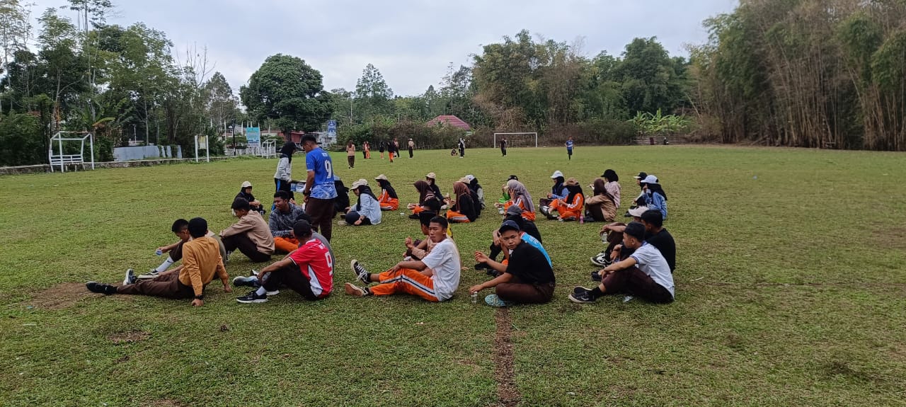 Sambut HUT ke-80 RI, Tim Barisan Indah MAN 1 Kerinci Siap Tampil Meriah Sambut HUT ke-80 RI, Tim Barisan Indah MAN 1 Kerinci Siap Tampil Meriah