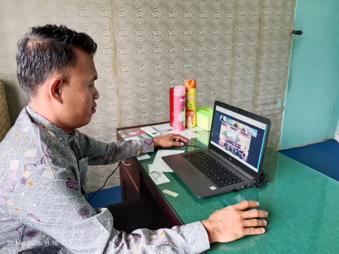 MTsN 1 Bungo Dukung Zona Integritas, Staf Ikuti Kegiatan Pembangunan dan Pembinaan Madrasah Negeri MTsN 1 Bungo Dukung Zona Integritas, Staf Ikuti Kegiatan Pembangunan dan Pembinaan Madrasah Negeri
