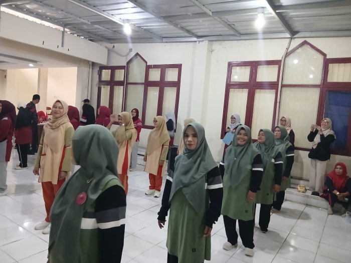 Kepala MAN 2 Bungo Ikuti Lomba Lawan Kata dan Gerakan di Kanwil Provinsi Jambi dalam Rangka HAB ke-80 Kemenag Kepala MAN 2 Bungo Ikuti Lomba Lawan Kata dan Gerakan di Kanwil Provinsi Jambi dalam Rangka HAB ke-80 Kemenag
