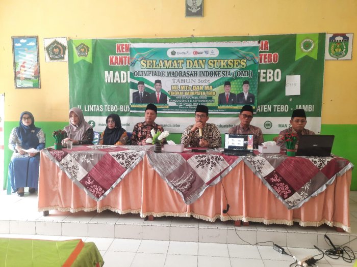 Kepala MTsN 5 Tebo Hadiri Penutupan OMI Tingkat Kabupaten/Kota di MAN 2 Tebo
