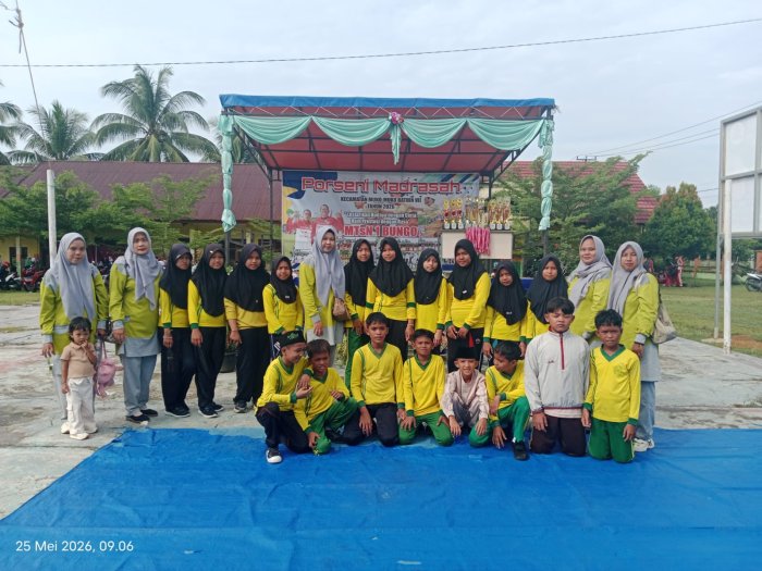 Skuat Kontingen MI Tarbiyah Islamiyah Mangun Jayo Siap Berlaga di PORSENI MTsN 1 Bungo Skuat Kontingen MI Tarbiyah Islamiyah Mangun Jayo Siap Berlaga di PORSENI MTsN 1 Bungo