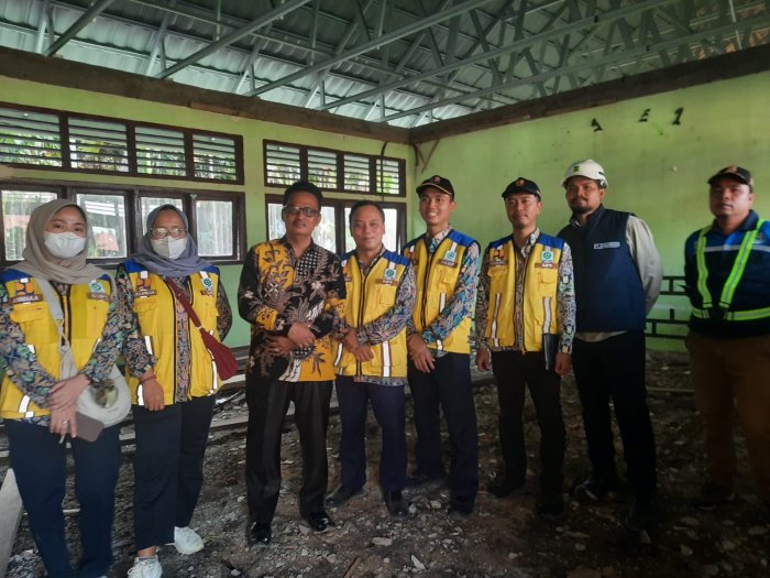 Kepala MAN 1 Tanjung Jabung Timur Dampingi PUPR Tinjau Renovasi, Wujudkan Sekolah Lebih Representatif dan Modern