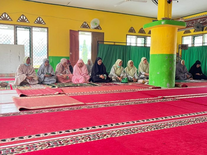 Kabut Asap Tak Halangi Ibadah, Keluarga Besar MAN 2 Tebo Tetap Khusyuk Laksanakan Shalat Dhuha dan Yasin Bersama