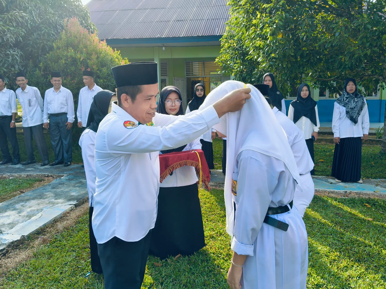 MTsN 5 Tebo Gelar Upacara Pembukaan Ujian Semester Genap TP. 2024/2025 MTsN 5 Tebo Gelar Upacara Pembukaan Ujian Semester Genap TP. 2024/2025
