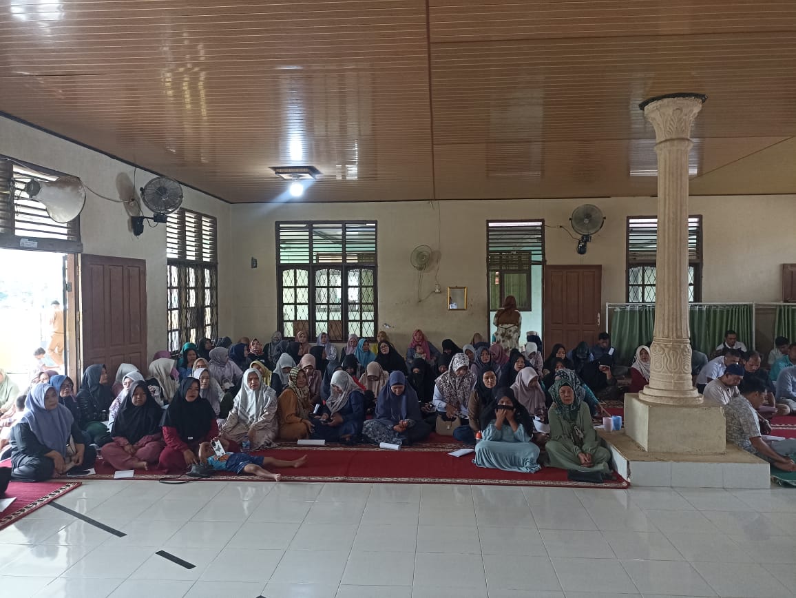 PENYERAHAN SISWA BARU MTsN 2 BUNGO DILAKSANAKAN DI MUSHOLLA MADRASAH PENYERAHAN SISWA BARU MTsN 2 BUNGO DILAKSANAKAN DI MUSHOLLA MADRASAH