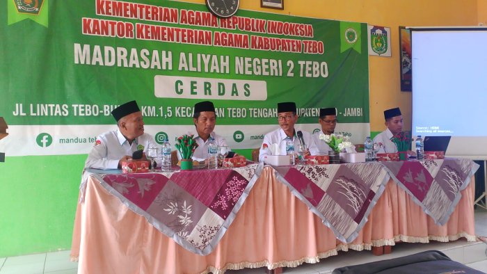 Kepala MIN 3 Tebo Hadiri Rapat Koordinasi FKKM