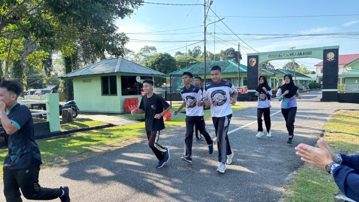 Ai Wardah: Liburan Yes, Rebahan No! Ai Wardah: Liburan Yes, Rebahan No!