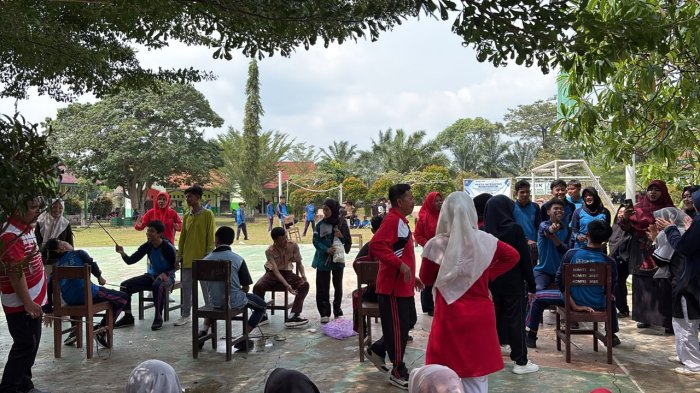 Semarak HUT ke-81 RI, MAN 2 Bungo Bersama PPLK IAI Yasni Muara Bungo Gelar Beragam Lomba Antar Kelas Semarak HUT ke-81 RI, MAN 2 Bungo Bersama PPLK IAI Yasni Muara Bungo Gelar Beragam Lomba Antar Kelas