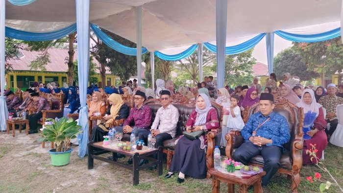 Kepala MTsN 5 Tebo Hadiri Haflah Akhirussanah di MTsN 2 Tebo